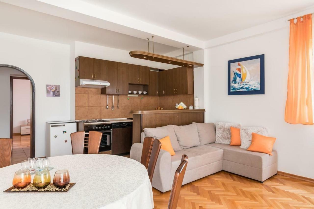 Apartment-Center Of Split Exterior photo